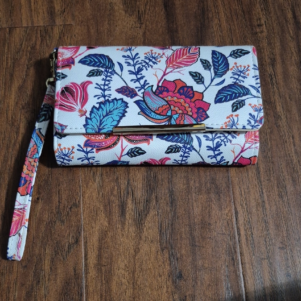 White and Red Floral Clutch Wristlet